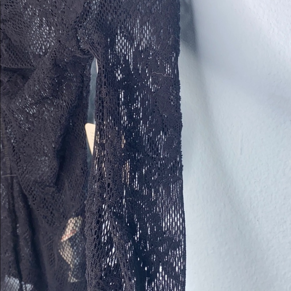 top - Picture 4 of 5